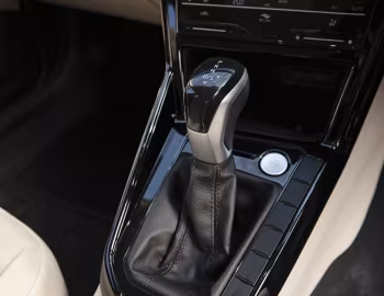 Interior Volkswagen Polo Sedan [South Africa] '2022–pr.