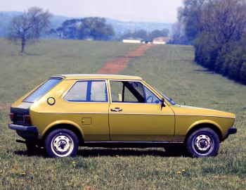 Volkswagen Polo [UK-spec] (Typ 86) '1975–79