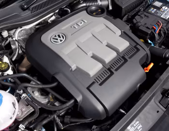 Bajo el capó Volkswagen Polo BlueMotion 5-door [UK-spec] (Typ 6R) '2010–14