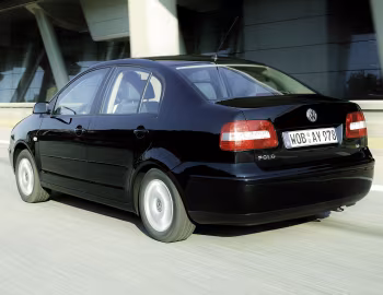 Volkswagen Polo 1.4 16V Limousine [EU-spec] (Typ 9N2) '2003–05