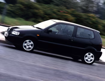 Volkswagen Polo 3-door [UK-spec] (Typ 6N) '1994–99