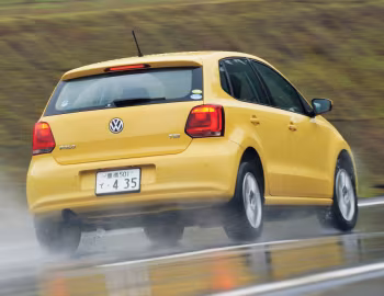 Volkswagen Polo 5-door [Japan] (Typ 6R) '2010–14
