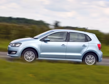 Volkswagen Polo BlueMotion 5-door [UK-spec] (Typ 6R) '2010–14