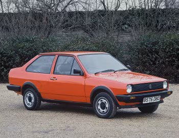 Volkswagen Polo Saloon [UK-spec] (Typ 86C) '1985–90