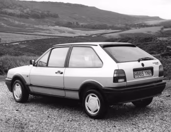 Volkswagen Polo GT Coupe [UK-spec] (Typ 86C) '1990–92