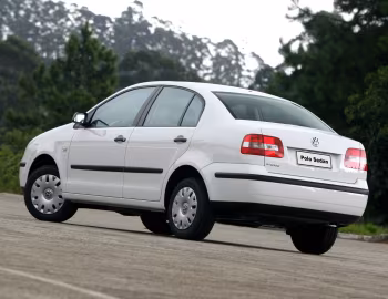 Volkswagen Polo Sedan [Latam] (Typ 9N2) '2003–05