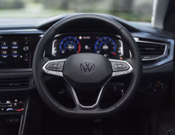 Panel frontal Volkswagen Polo Style [UK-spec] (Typ AW) '2021–pr.