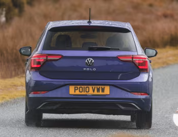 Volkswagen Polo Style [UK-spec] (Typ AW) '2021–pr.