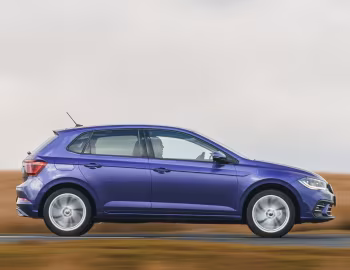 Volkswagen Polo Style [UK-spec] (Typ AW) '2021–pr.