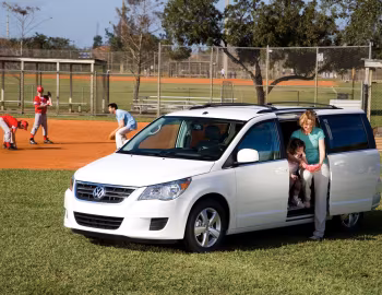 2009–13 Volkswagen Routan [North America] '2008–10.2013