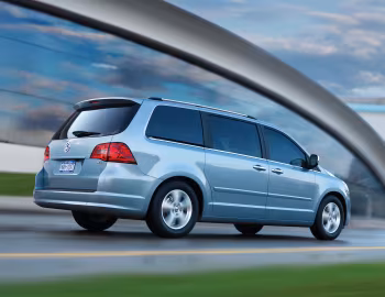 2009–13 Volkswagen Routan [North America] '2008–10.2013