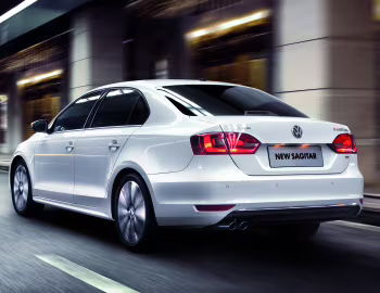 Volkswagen Sagitar '2012–15