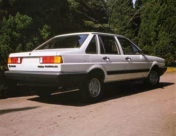 Volkswagen Santana LX [China] '1985–98