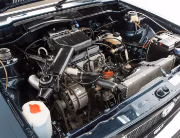 发动机舱 Volkswagen Scirocco [UK-spec] '1974–77