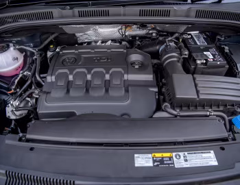 Bajo el capó Volkswagen Sharan [UK-spec] '2015–21