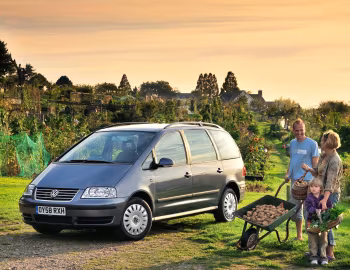 Volkswagen Sharan BlueMotion [UK-spec] '04.2008–10