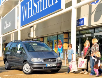 Volkswagen Sharan BlueMotion [UK-spec] '04.2008–10