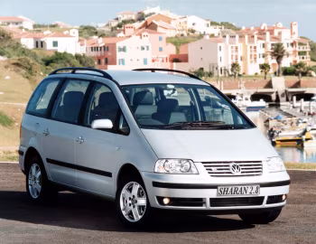 Volkswagen Sharan V8 [South Africa] '03.2000–04