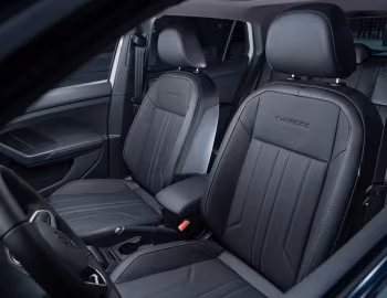 Interior Volkswagen T-Cross 250 TSI Highline [Latam] '2024–pr.