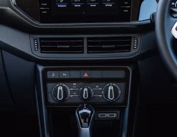 Interior Volkswagen T-Cross Life [Australia] '2020–pr.