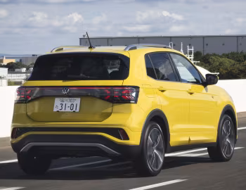 Volkswagen T-Cross R-Line [Japan] '2024–pr.