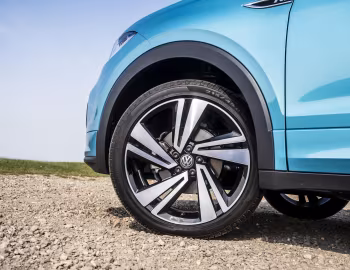 Volkswagen T-Cross R-Line [UK-spec] '2019–23
