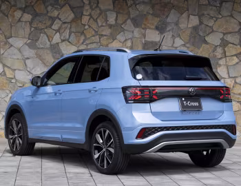 Volkswagen T-Cross R-Line [Japan] '2024–pr.
