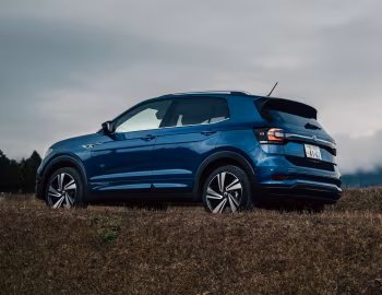 Volkswagen T-Cross R-Line [Japan] '2019–23