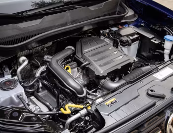 Bajo el capó Volkswagen T-Cross R-Line [Worldwide] '2019–23
