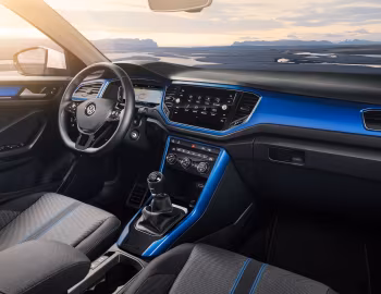 Интерьер Volkswagen T-Roc [Worldwide] '2017–21