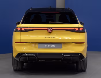 Volkswagen T-Roc 1.5 eTSI R-Line [Worldwide] '2025–pr.