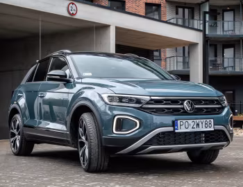 Volkswagen T-Roc [Worldwide] '2021–25