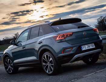 Volkswagen T-Roc [Worldwide] '2021–25