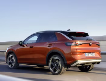 Volkswagen T-Roc 1.5 eTSI [Worldwide] '2025–pr.