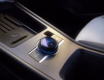 Interior Volkswagen T-Roc 1.5 eTSI [Worldwide] '2025–pr.