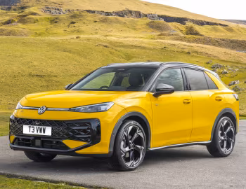 Volkswagen T-Roc 1.5 eTSI R-Line [UK-spec] '2026