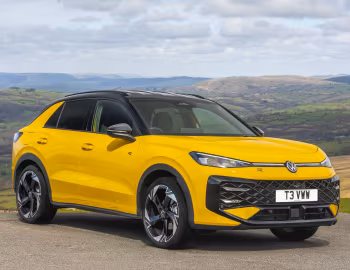 Volkswagen T-Roc 1.5 eTSI R-Line [UK-spec] '2026