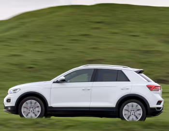 Volkswagen T-Roc 4MOTION [UK-spec] '2017–22