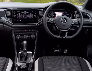 Panel frontal Volkswagen T-Roc 4MOTION [UK-spec] '2017–22