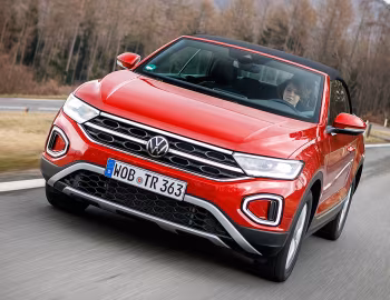 Volkswagen T-Roc Cabriolet [Worldwide] '2022–25