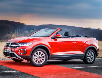 Volkswagen T-Roc Cabriolet [Worldwide] '2022–25