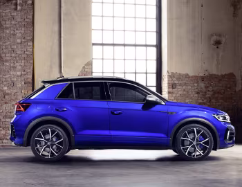 Volkswagen T-Roc R [Worldwide] '2021–25