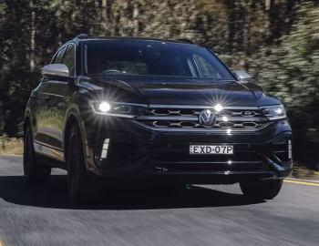 Volkswagen T-Roc R "Grid Edition" [Australia] '2023–25