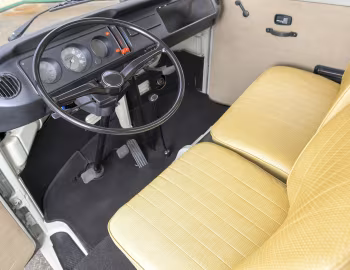 Panel frontal 1973 Volkswagen Typ 2 Single Cab Pickup [Italy] (T2 / 26) '1972–73