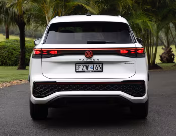 Volkswagen Tayron eHybrid R-Line [Australia] '2026