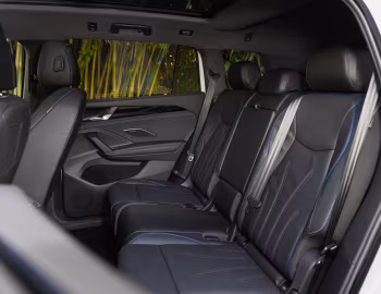 Interior Volkswagen Tayron eHybrid R-Line [Australia] '2026