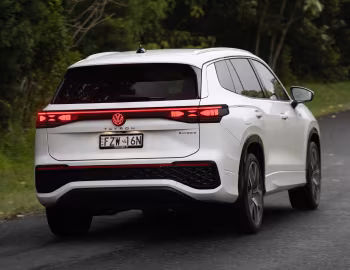 Volkswagen Tayron eHybrid R-Line [Australia] '2026
