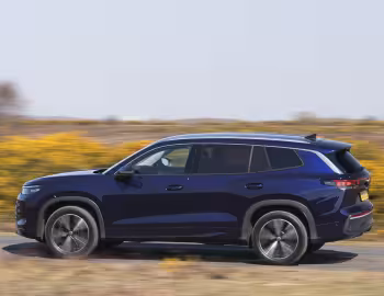 Volkswagen Tayron eTSI Elegance [UK-spec] '2025–pr.