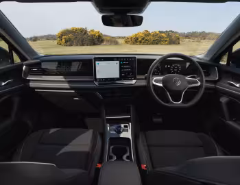 Panel frontal Volkswagen Tayron eTSI Elegance [UK-spec] '2025–pr.