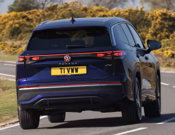 Volkswagen Tayron eTSI Elegance [UK-spec] '2025–pr.